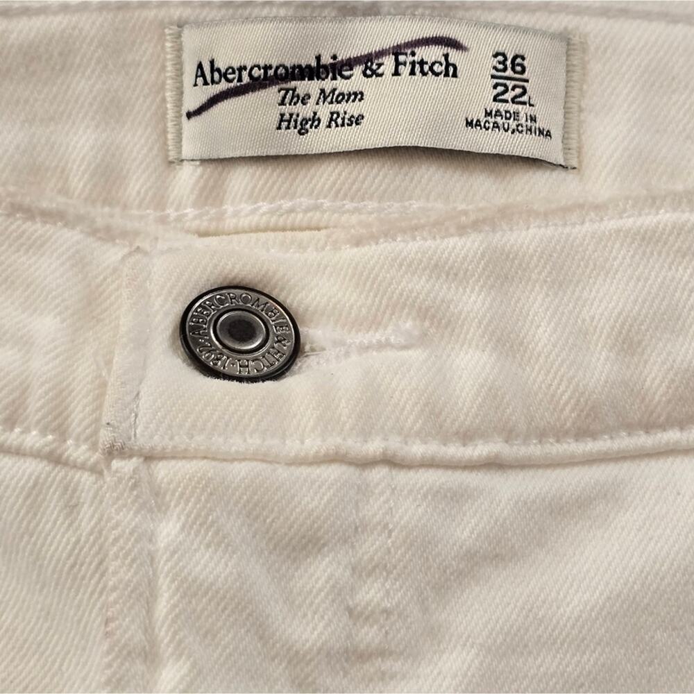 Abercrombie & Fitch The Mom High Rise Distressed White Jeans Plus Size 22 36 new - Picture 13 of 16